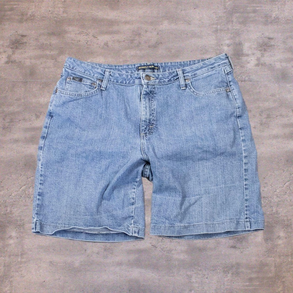 Vintage VTG Y2K 2000's Lee Rider Lightwash Baggy Relax Jorts Jean Denim Shorts